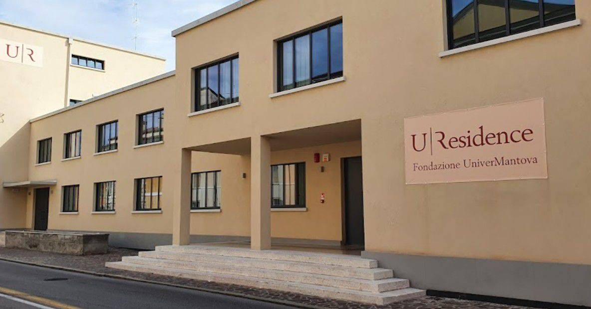 Campus universitario all